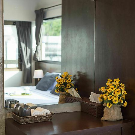 Green Leaf Hostel Phuket المظهر الخارجي الصورة