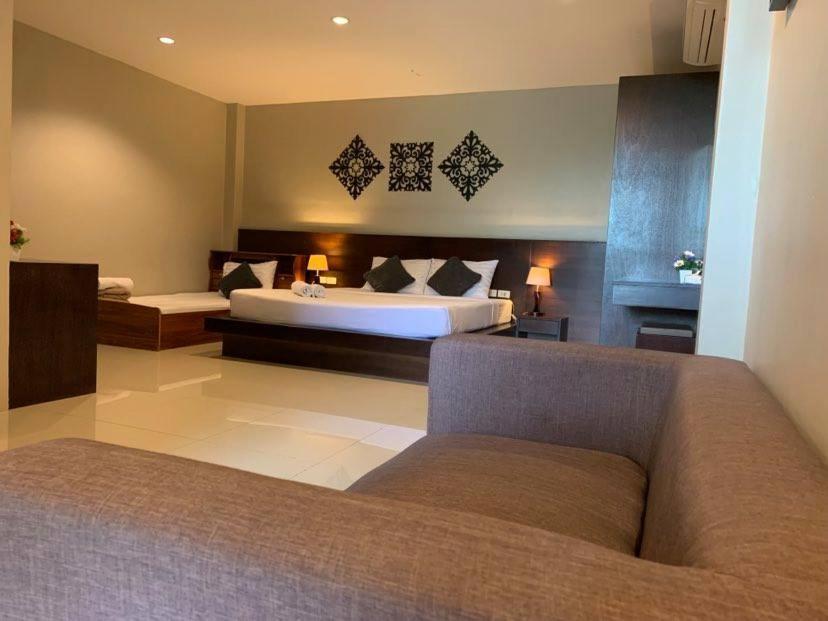 Green Leaf Hostel Phuket المظهر الخارجي الصورة